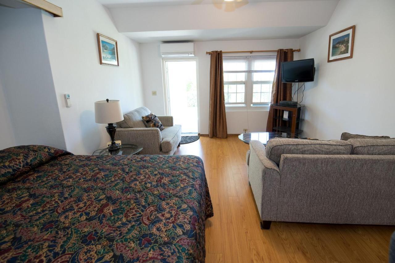 Windsong Guest Apartments Pembroke Exterior foto