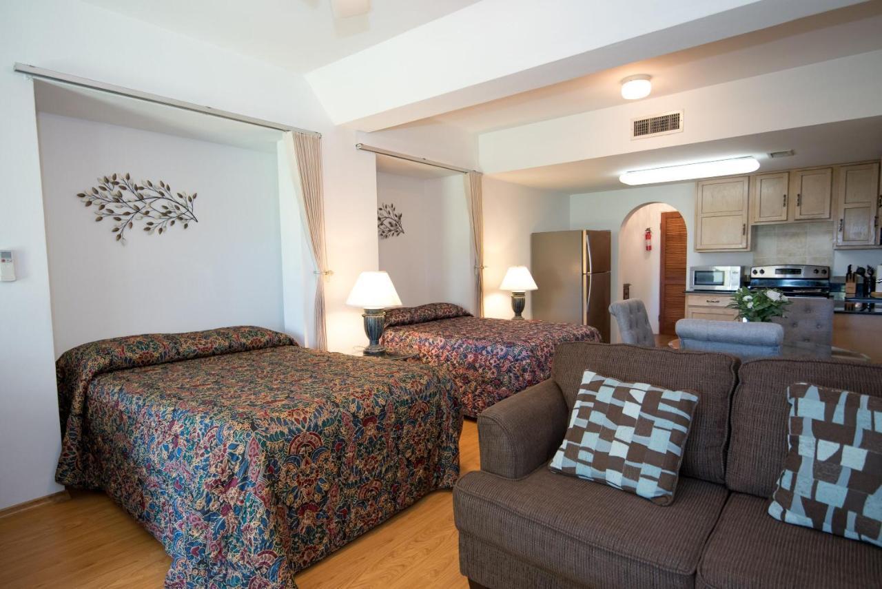 Windsong Guest Apartments Pembroke Exterior foto